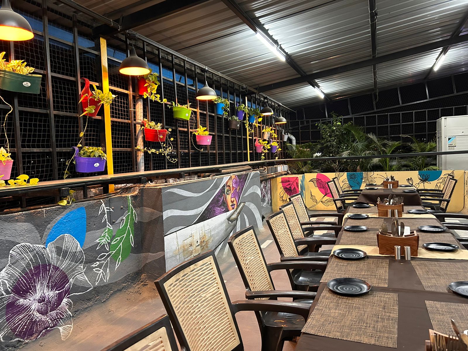 1683970520001 - Copy